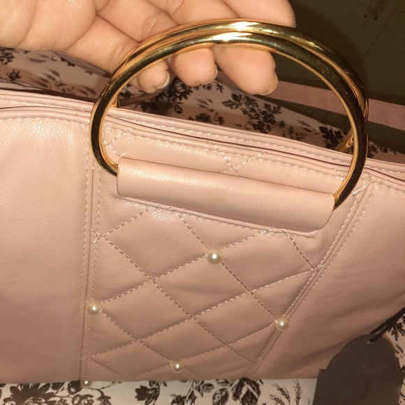 Pink purse - Picture 3 of 4